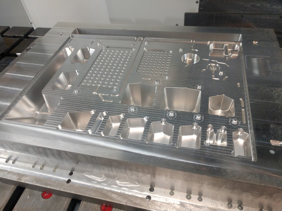 303 Manufacturing