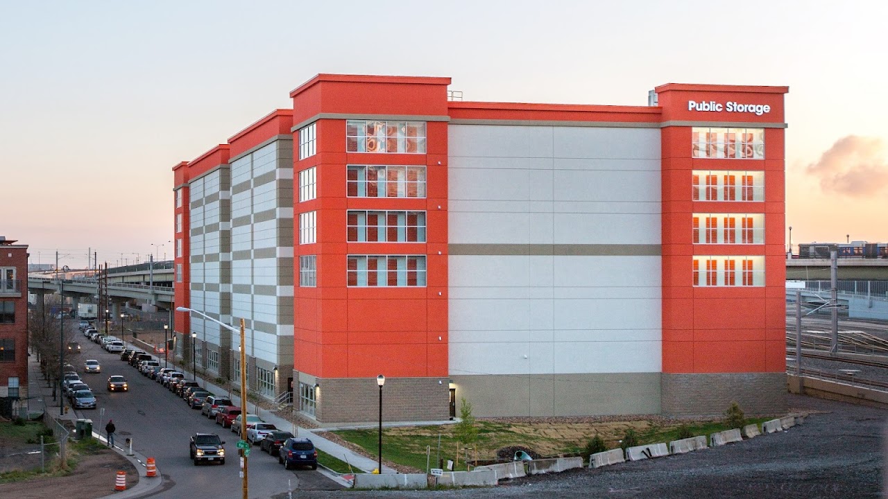 Public Storage