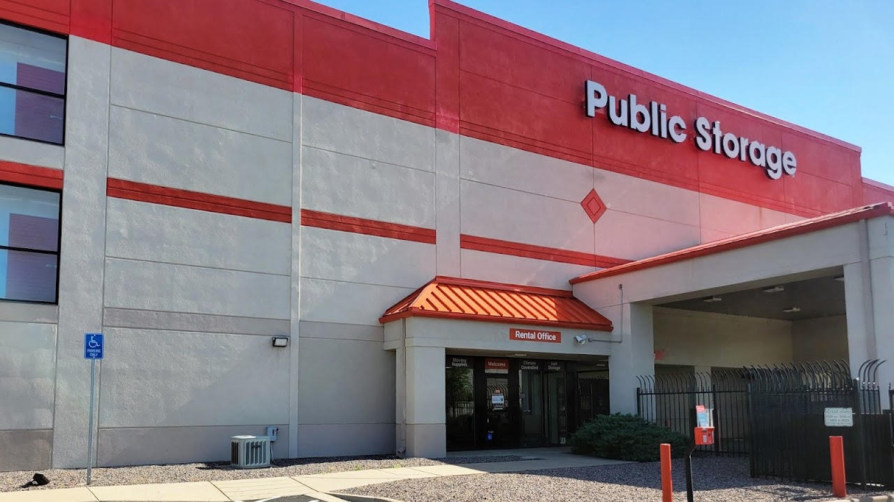 Public Storage